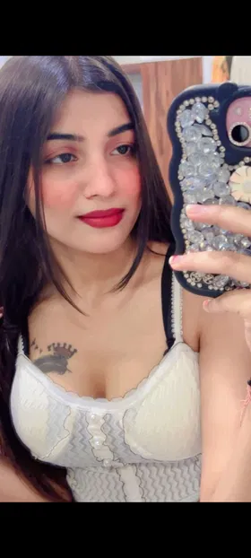 Low prices best female attractive and sexy girls Available in Lucknow